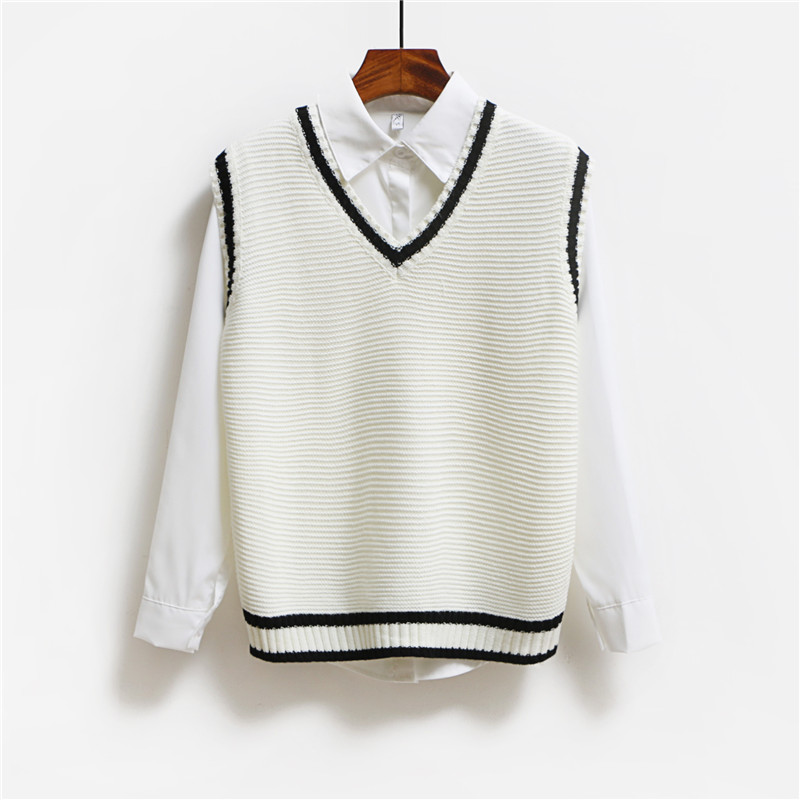 White [single sweater]