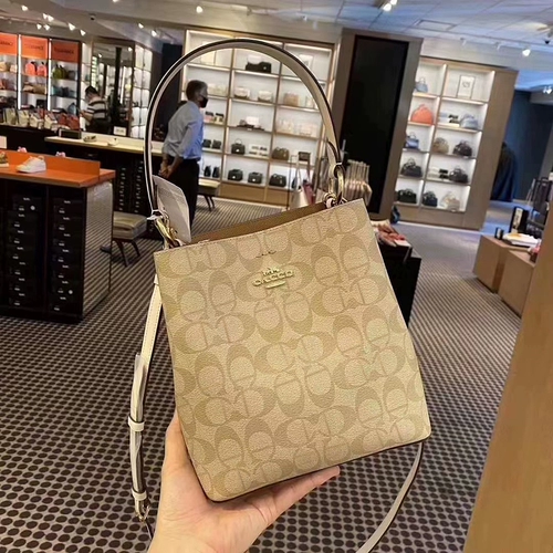 Портативная модная универсальная сумка через плечо, Гонконг, коллекция 2023, из натуральной кожи