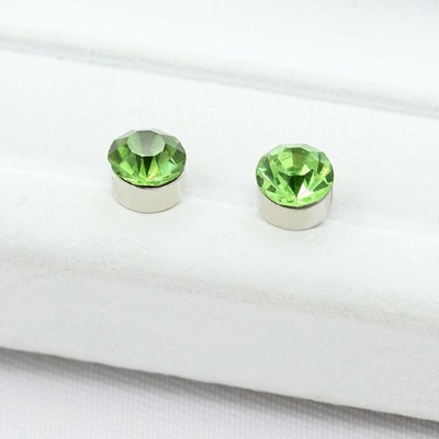 taobao agent Magnetic universal earrings, cosplay, no pierced ears