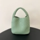 Мятная маленькая сумка через плечо, бретели, плетеная небольшая сумка