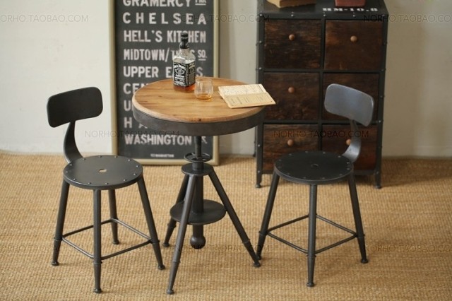 

набор складной мебели The accord wrought iron furniture