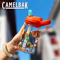 Подводный парад может быть установлен с водой и отправить чашку щетки