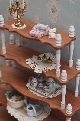 taobao agent 1/6bjd small cloth 6 -point baby house uses furniture cherry wood to make old French shelves