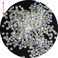 100 штук матового белого цвета