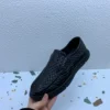 Товары от 庙步坎颜女鞋店