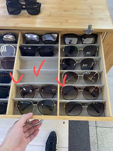 Браслет, бусины, система хранения, стенд, очки, часы, циферблат, аксессуар