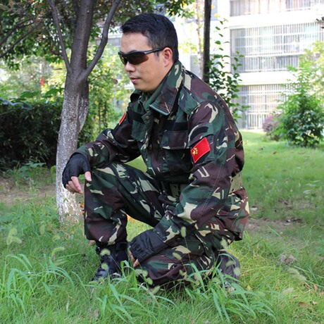 爱逛街为您找到特种兵迷彩作训服相关的宝贝,您可以在下面的板块中