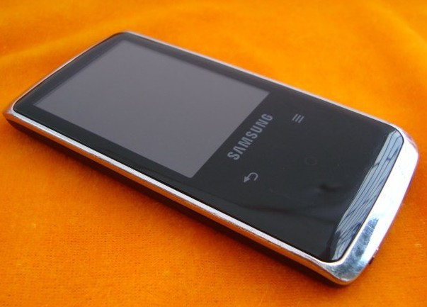 

плеер Samsung Q2 2G