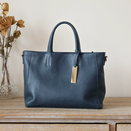 Вместительная и большая сумка через плечо, коллекция 2023, премиум класс, из натуральной кожи