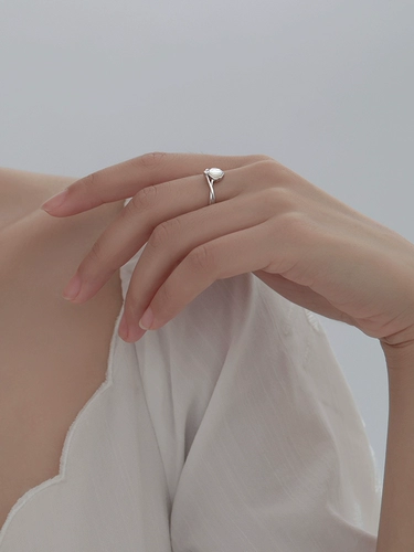 Небольшое дизайнерское безразмерное кольцо, серебро 925 пробы, 2021 года