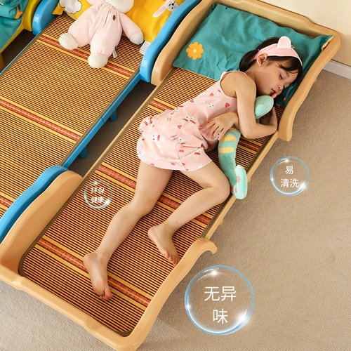 Специальный обеденный обеденный обеденный убор