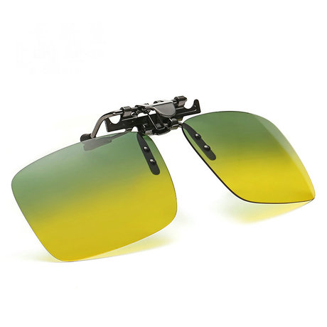 爱逛街为您找到太阳眼镜相关的宝贝,您可以在下面的板块中挑选喜欢的