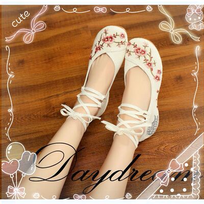 taobao agent 19 Chinese style peach blossom embroidery versatile ethnic wind beef tendon students dance Hanfu shoes