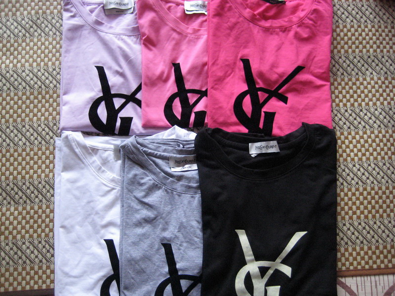 

Футболка Yves Saint Laurent LOGO