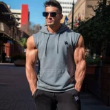 Жилет для спортзала, спортивная футболка без рукавов для тренировок с капюшоном, коллекция 2021, для бега