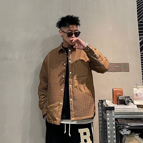 Зимний легкий и тонкий удерживающий тепло короткий пуховик, трендовая дизайнерская куртка, в американском стиле, оверсайз, тренд сезона