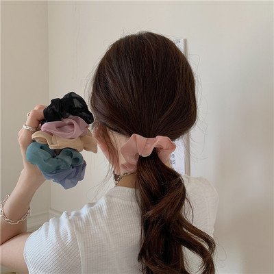 taobao agent Little white rabbit several French high -end sensory pearl satin large intestine hair circles spring and summer retro tie ponytail hair rope female hair accessories