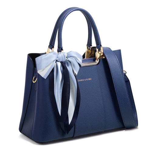 Вместительная и большая сумка на одно плечо