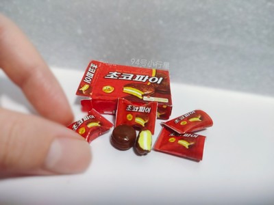 taobao agent Micro -shrinking food OB11 Xiaobu Blythewatta decoration micro chocolate school