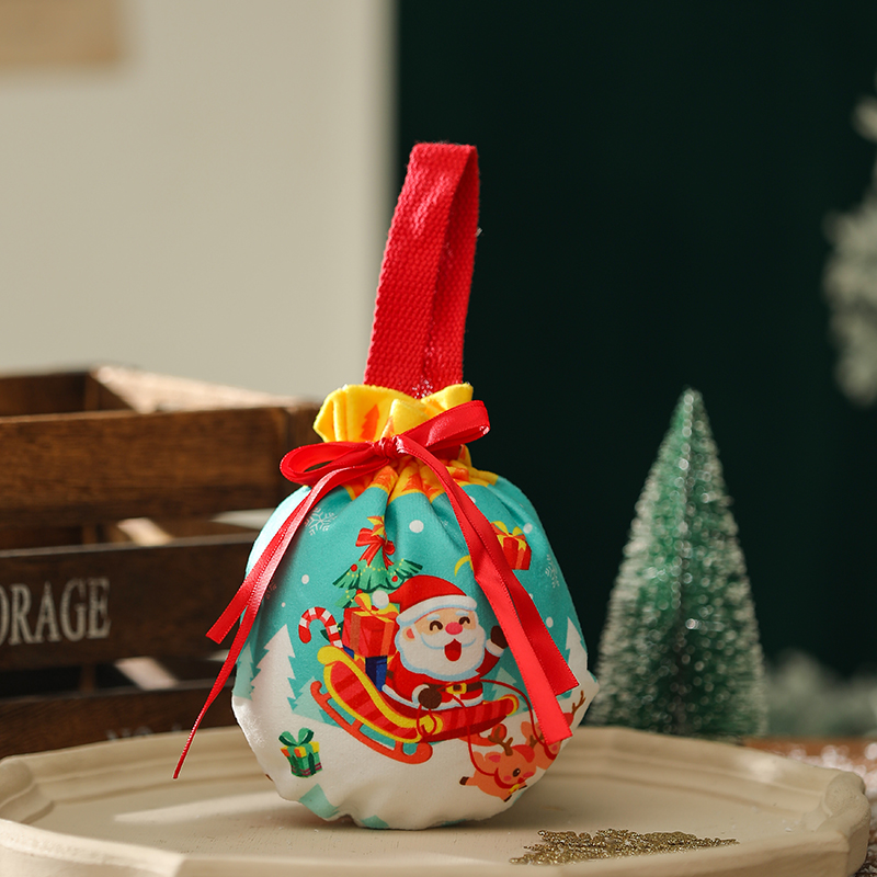 Ping An Flannel Apple Gift Bag Type C