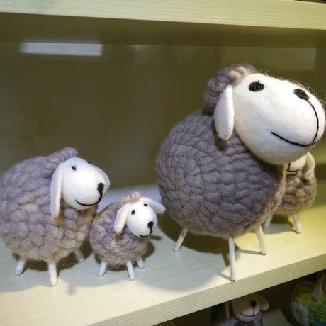 哆哆艺品||羊毛毡纯手工艺品特大羊小羊家居diy地面桌面装饰摆件