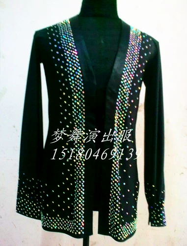 Мужская спектакля Служба Нового Детского конкурса чернокожие латинские танце