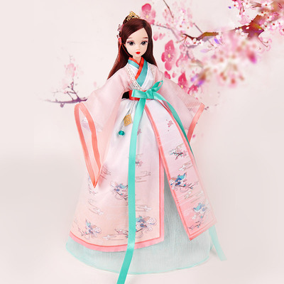 A new Kurhn wedding doll has been released on Taobao! She's so
