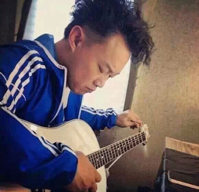 爱逛街为您找到专业猪鬃毛滚梳相关的宝贝,您可以在下面的板块中挑选