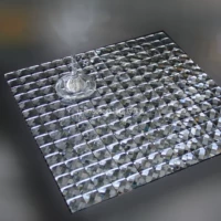 2 сантиметра гранул плотных серых бриллиантовых полос