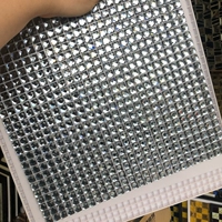 1см имеет швейную дрель и клей