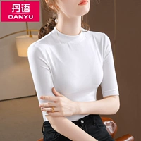 Белый воротник средний рукав