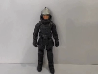 Биохимический воин черный рост составляет около 10,5 см.