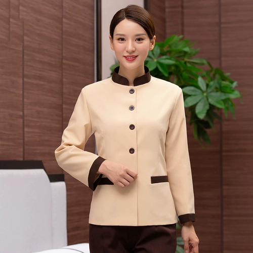 Уборка недвижимости Служба работы зимнее отель гостевая комната тетя уборка сантехническая уборка одежда чистая работники мужчин и женщин с длинными рукавами