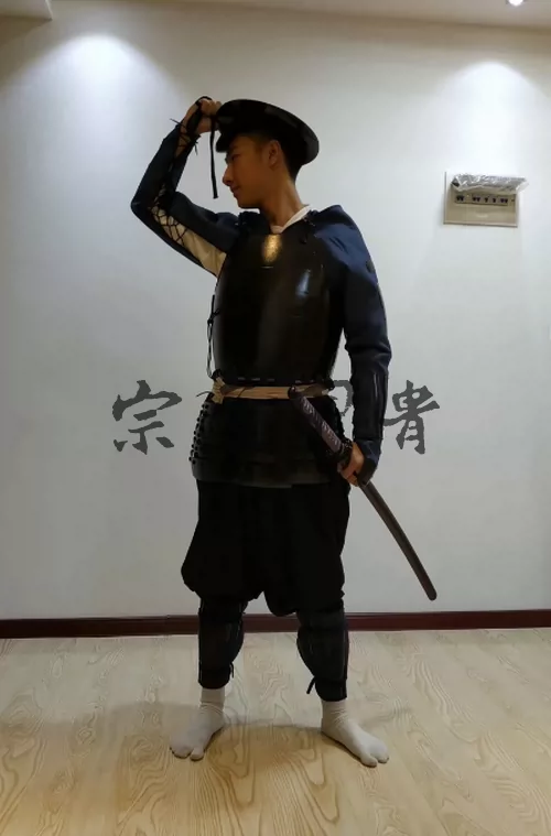 日本武士盔甲 牛角二枚胴具足 真人可穿cos 宗匠甲胄