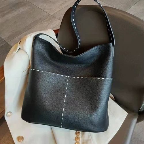 Случайная, бесплатная и стильная, прохладная ~ новая литературная и художественная кожаная универсальная крупно -мощность мягкая ручная сшиваемая сумка для бочки