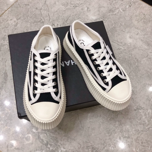 Тканевые кроссовки на платформе, белая обувь, в стиле Шанель, коллекция 2021, из натуральной кожи