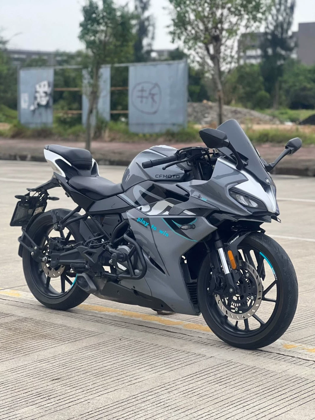 Чунфэн 250SR спортивный автомобиль 450SR двойного цилиндра водяное охлаждение мотоцикл NK250CC дорожный автомобиль кольцевые гонки тяжелый локомотив