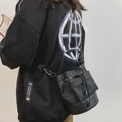 taobao agent Fashionable phone bag, bucket, brand small bag, one-shoulder bag, city style, drawstring