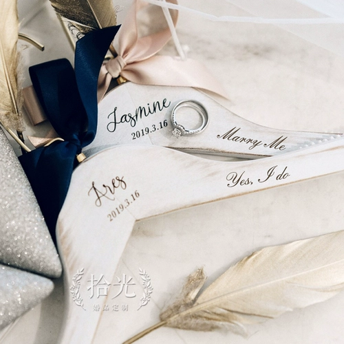 Красная вешалка для невесты, делается под заказ, DIY, подарок на день рождения