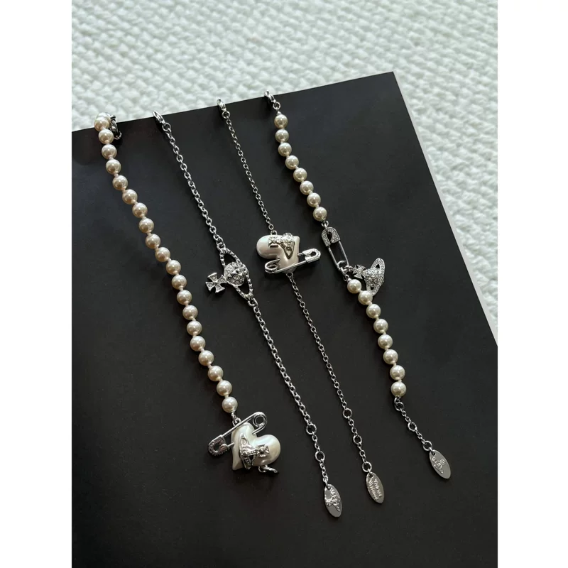 Vivienne Westwood Queen Mother West Silver / Pearl Saturn Bracelet