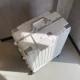 Элегантные белые олимпийские пять кольцевых ограничений