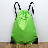 Большой, зеленый