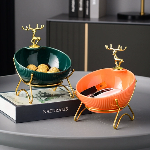 Введите дверь и войте в шкаф для обуви положить ключ для хранения дверь для хранения