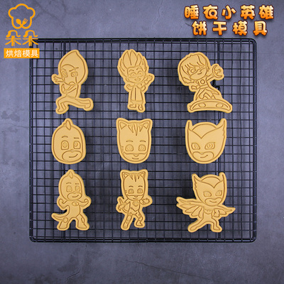 taobao agent Amusing cartoon heroes, compact three dimensional mold, handmade