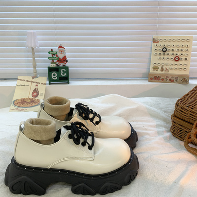 taobao agent White demi-season Japanese universal high footwear platform English style, trend of season, British style
