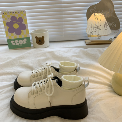 taobao agent Japanese white universal footwear platform English style, loafers, 2022, autumn, trend of season