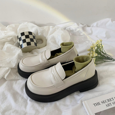 taobao agent White summer Japanese footwear English style platform, British style, 2022