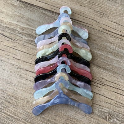 taobao agent Props, flashing accessory, small hanger