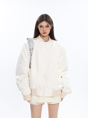 taobao agent White colored demi-season jacket with zipper