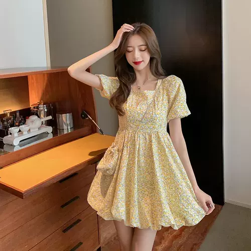 Платье, корсет, юбка для отдыха, рукава фонарики, квадратный вырез, французский стиль, короткий рукав, подходит для подростков